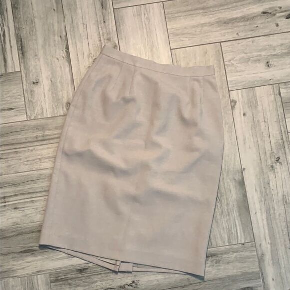 Tan Knee-Length Pencil Skirt for Work - Picture 1 of 6